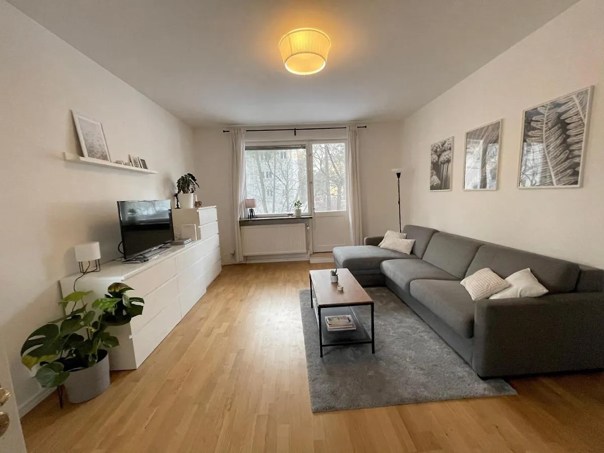Stockholm Apartment & Living 0*,
